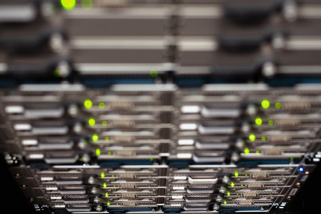 Shared hosting vs managed VPS comparison showing performance, security and resource differences